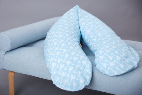 Farbe oder Motiv: weiße Pfeile auf Blau – Detailansicht