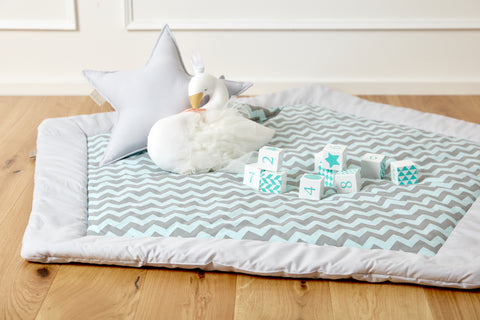 Spielmatte Unigrau Chevron hellgrau und mint